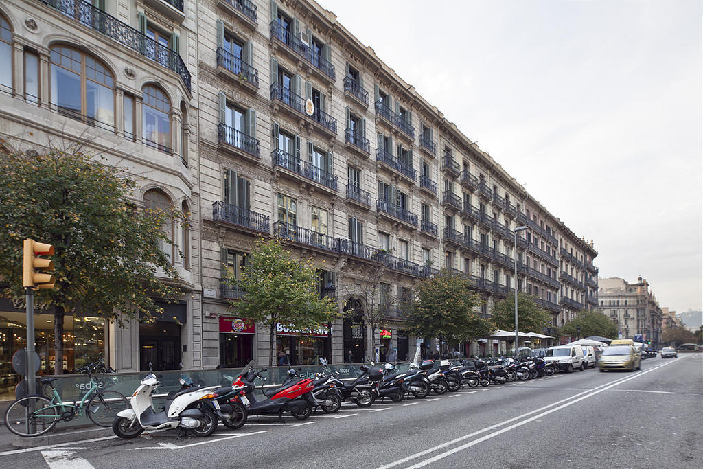 Plaza Catalunya Guest House - Barcelona — Photos 1